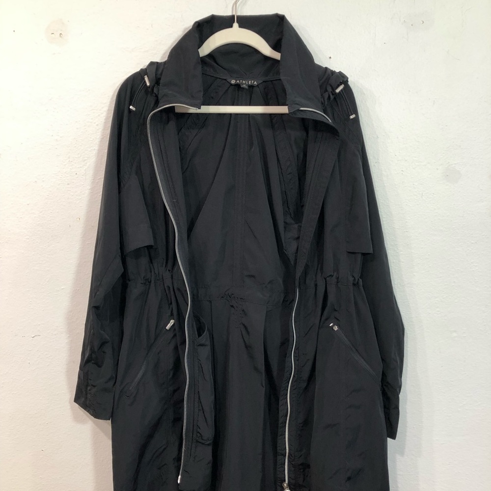 Women’s Athleta Weather Resistant Black Jacket, lightweight, size Medium